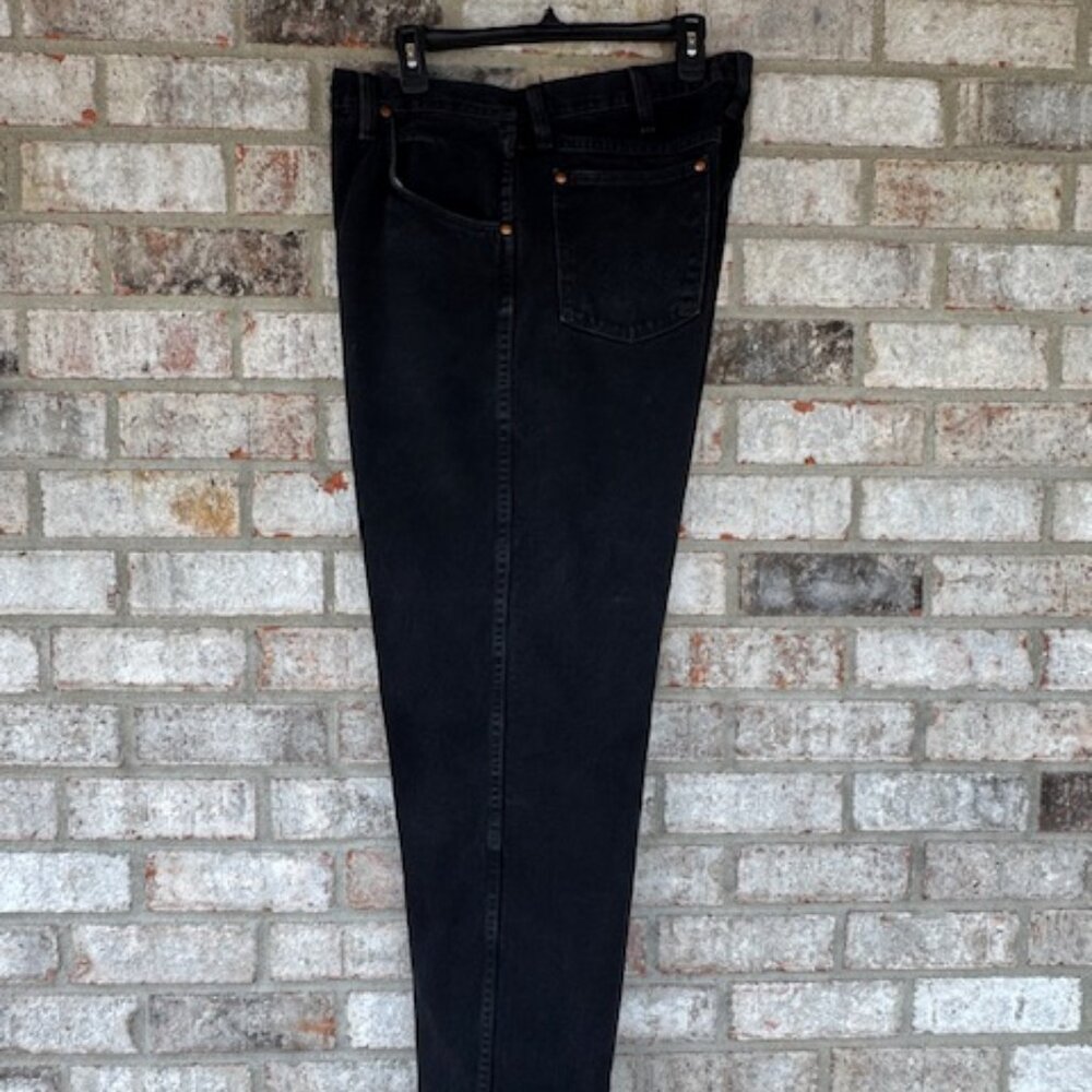 Wrangler Men's Relaxed Fit Jeans - Dark Black